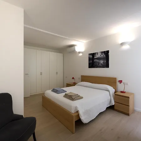 La Casa Del Fotografo Apartman Mandello del Lario